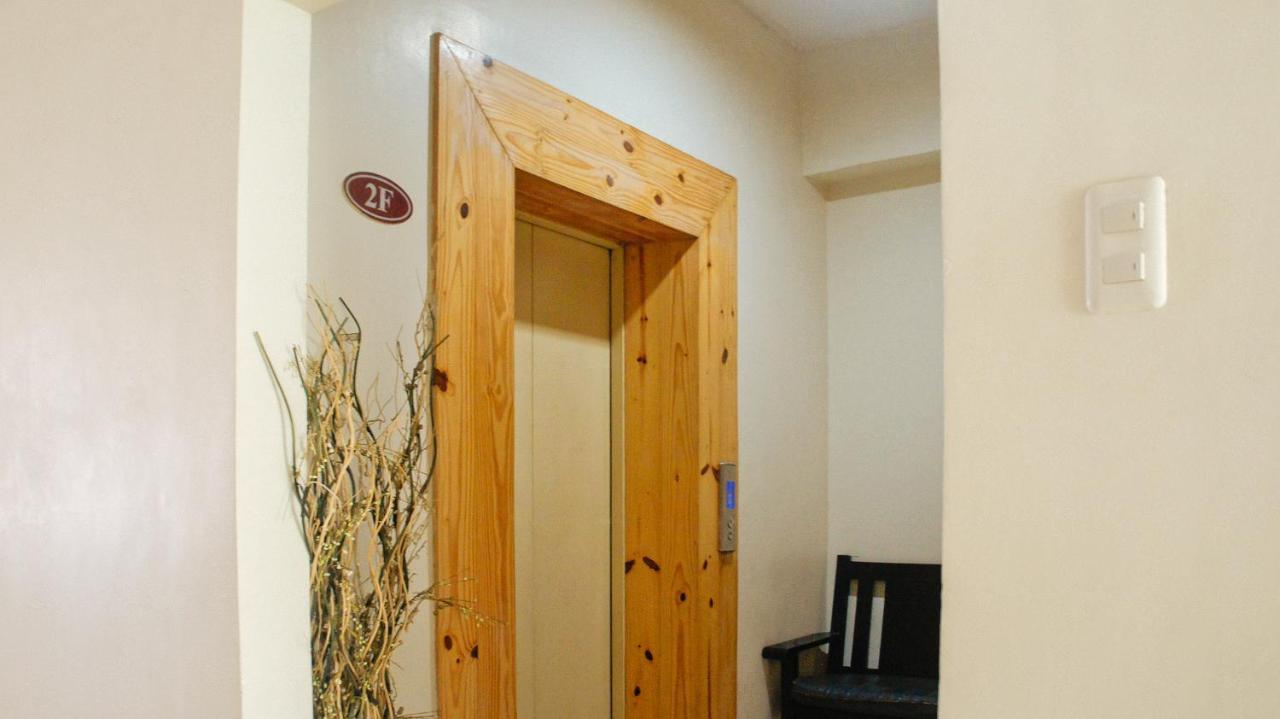 Reddoorz Plus @ Mabolo Cebu Buitenkant foto
