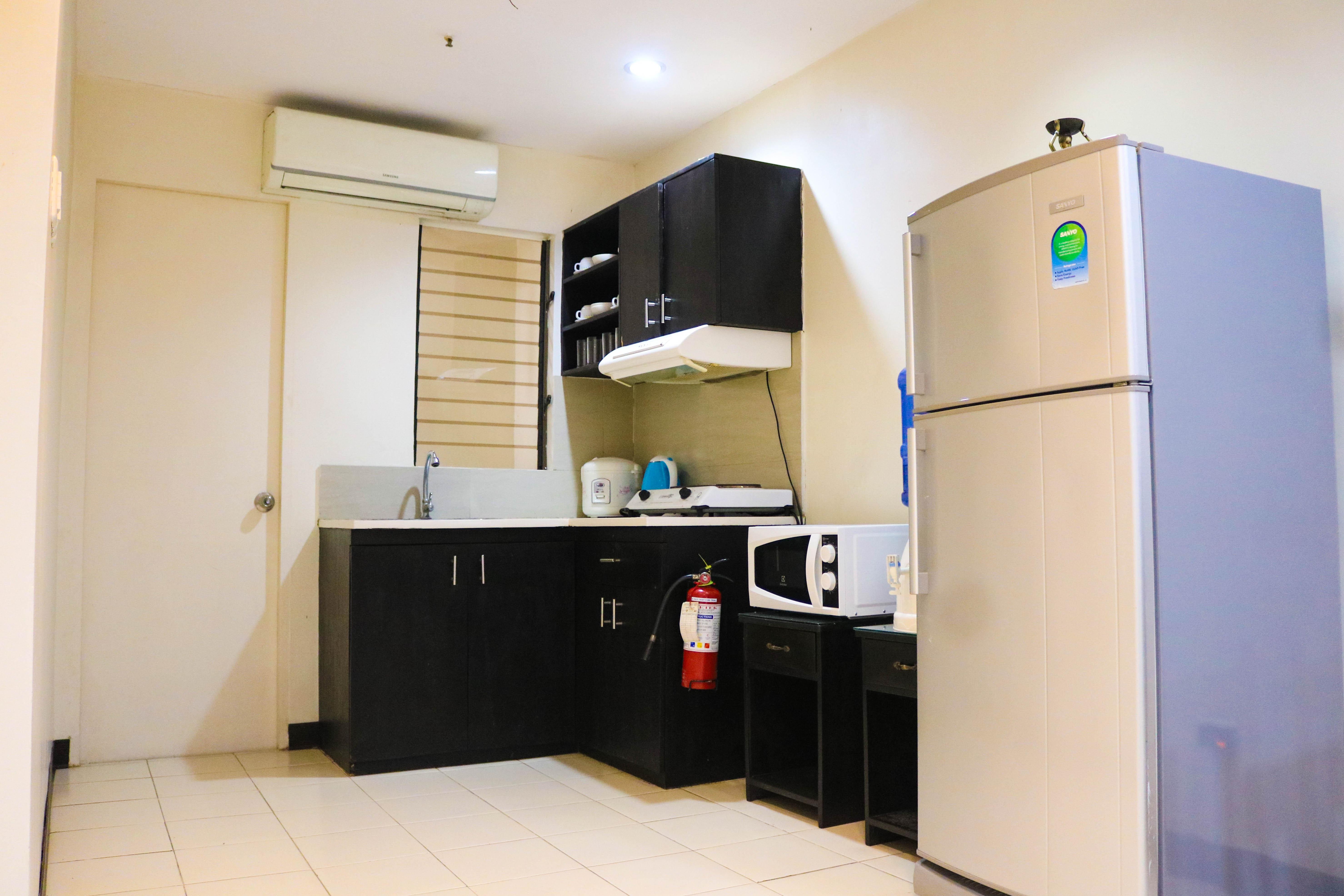 Reddoorz Plus @ Mabolo Cebu Buitenkant foto